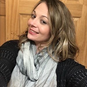 Meet your Posher, Teresa